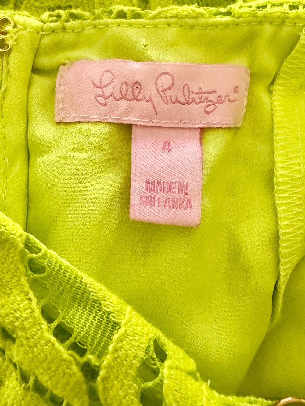 $188 Lilly Pulitzer Lime Tic Tac Tile Lace Celyn Romper 4 23446 - Picture 5 of 5